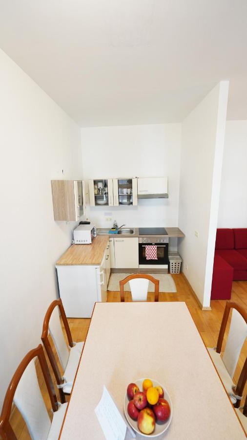 Cozynite Premium Apartment Hernals 1 Vienna Esterno foto
